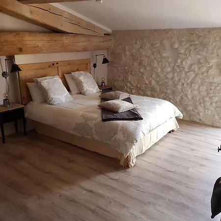 Nyaraló Le Joyeuse Triplette Carcassonne *