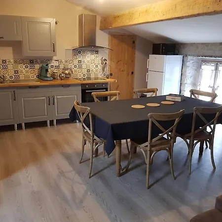 Le Joyeuse Triplette Carcassonne Casa vacanze *
